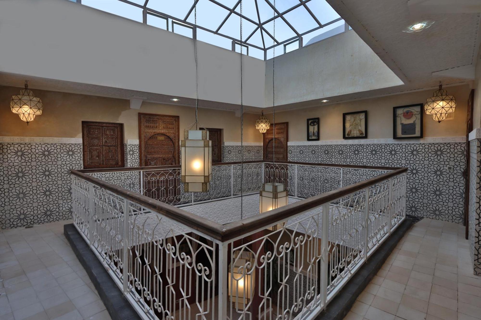 Riad La Fayette Bed & Breakfast Marrakesh Ngoại thất bức ảnh